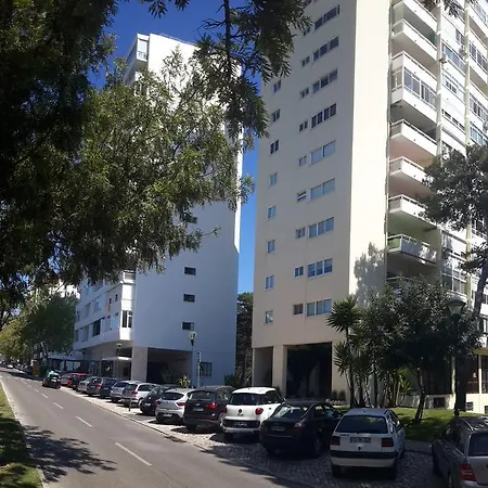 Torre Mar Apartment *